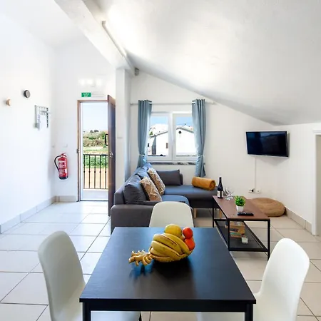 Apartment Silvercoast - Swimming Pool & Jacuzzi