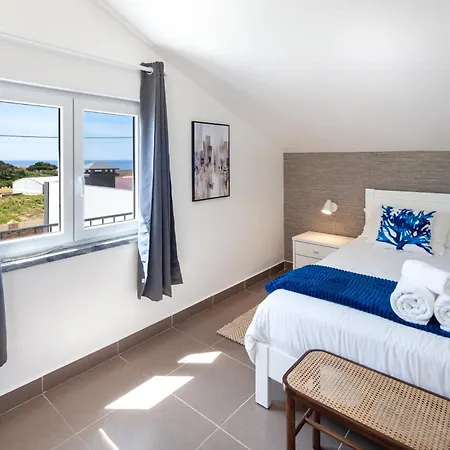 Silvercoast - Swimming Pool & Jacuzzi