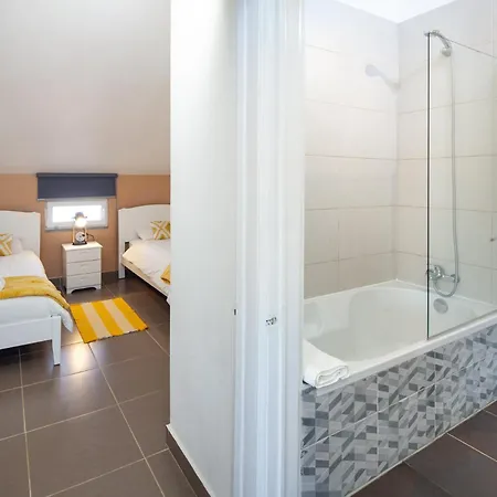 Apartment Silvercoast - Swimming Pool & Jacuzzi